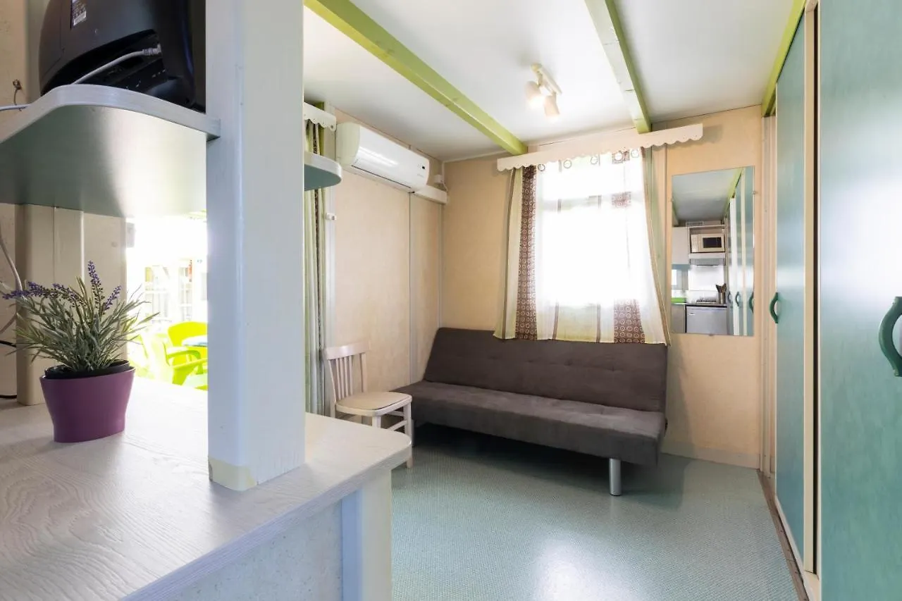 Κάμπινγκ Camping Bungalows El Far Καλέλα