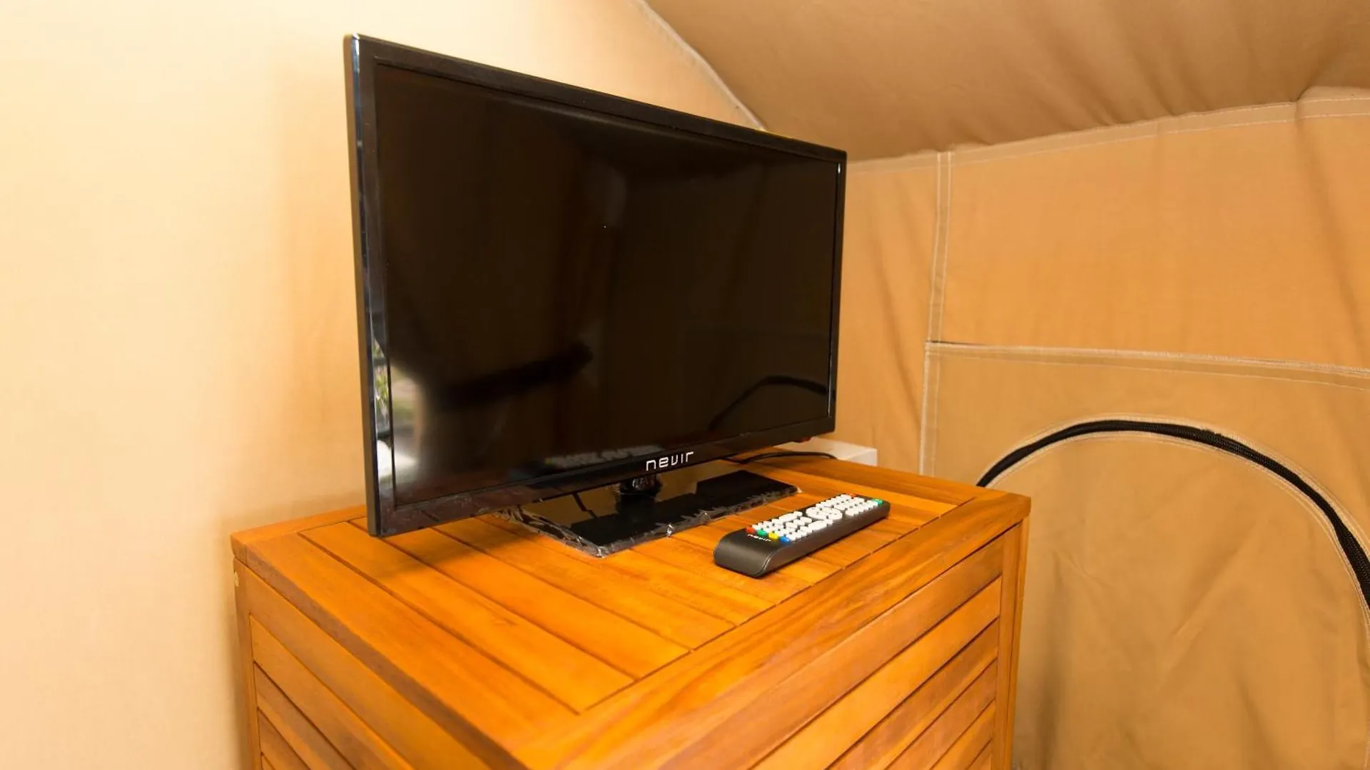 Camping Bungalows El Far Καλέλα 2*,  Ισπανία
