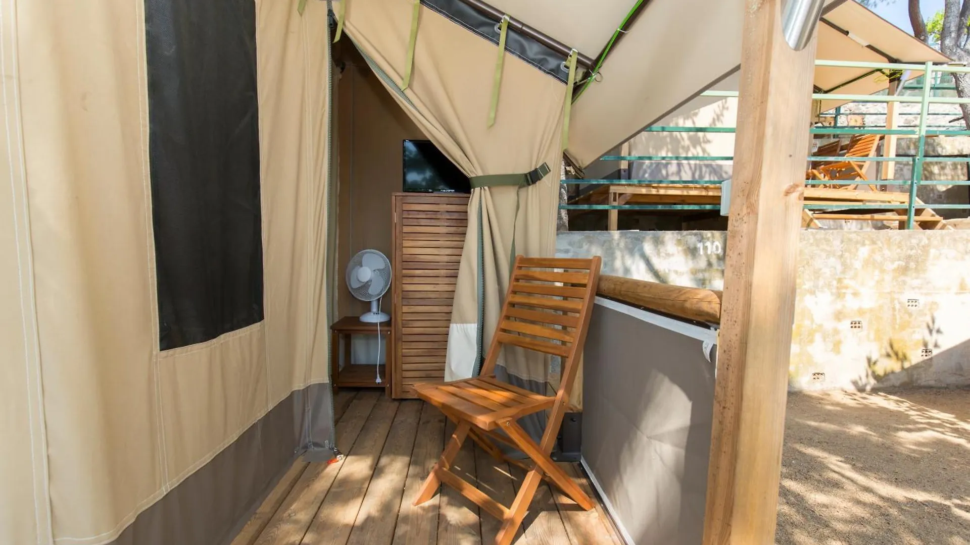 Campsite Camping Bungalows El Far Calella