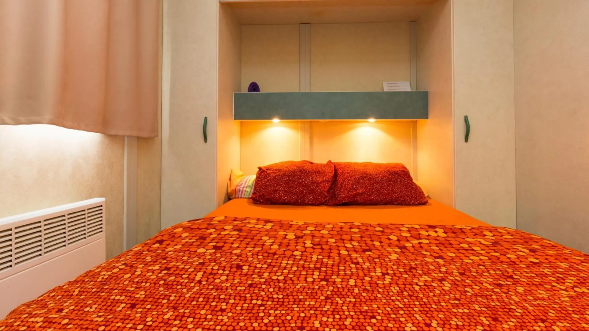 ** Campsite Camping Bungalows El Far Calella Spain
