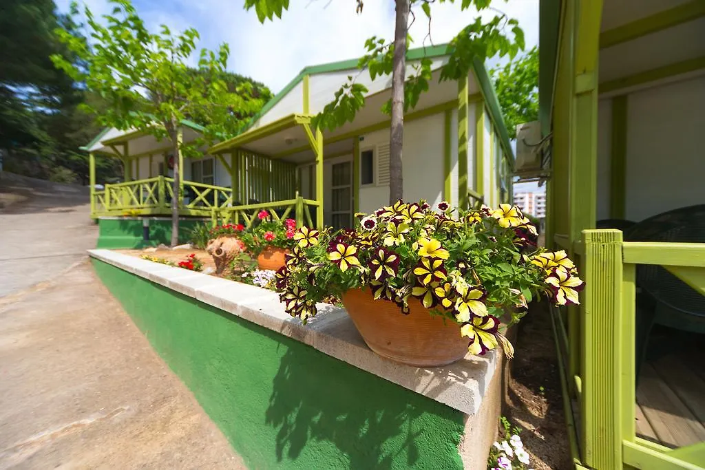 Camping Bungalows El Far Καλέλα