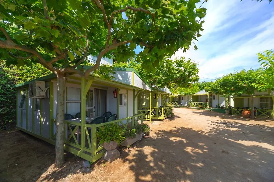 Camping Bungalows El Far Καλέλα 2*,