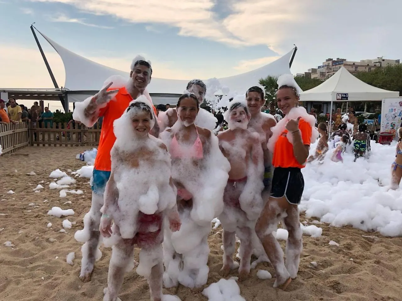 Κάμπινγκ Camping Bungalows El Far Καλέλα